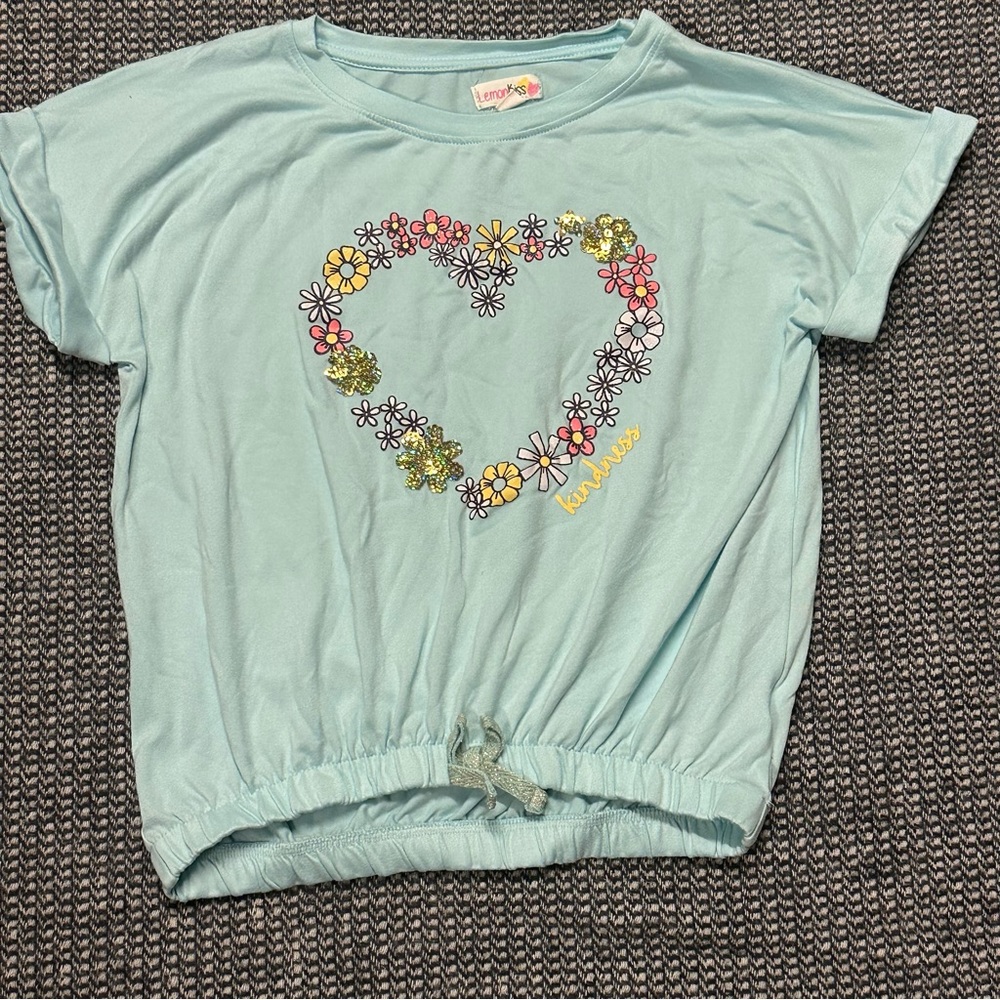 Lemmi Kids Light Blue Floral Heart Tee - Picture 1 of 5